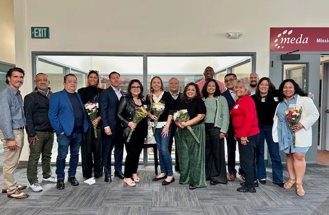 cr=t_0%,l_0%,w_100%,h_100% (5)